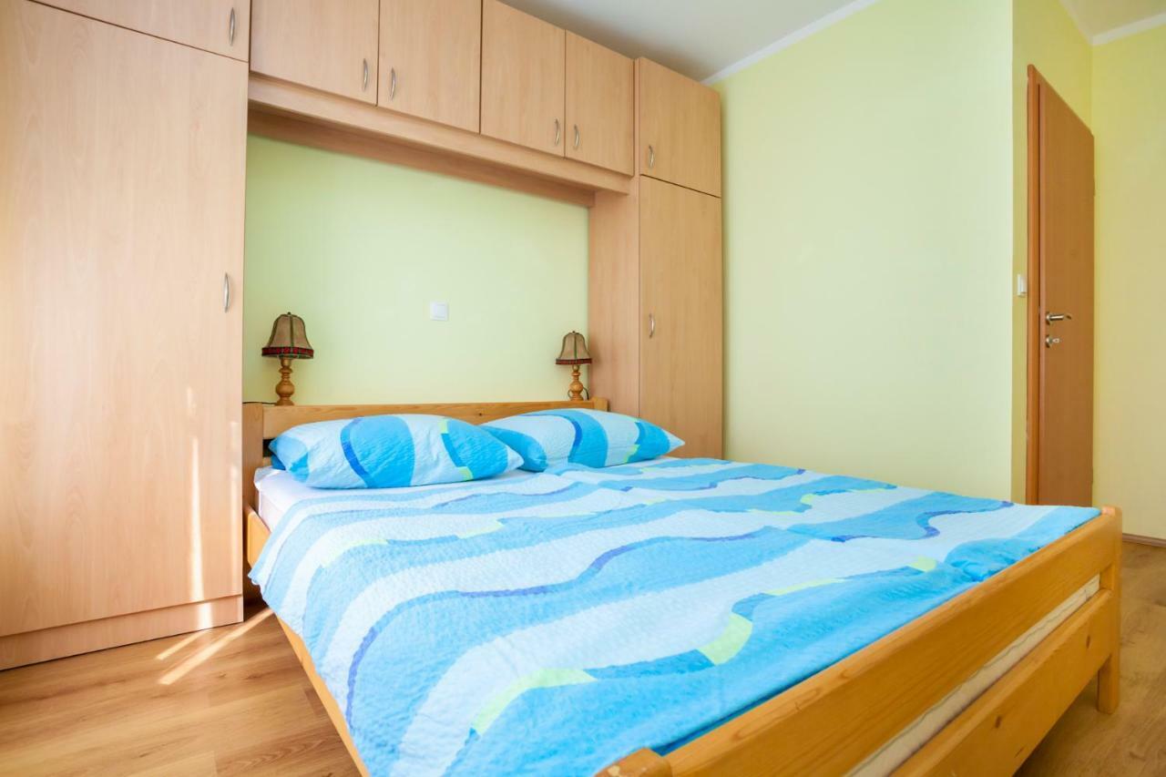Holiday Apartment Ivica Milohnici Eksteriør billede